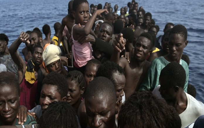 600-African-migrants-rescued-near-Spain
