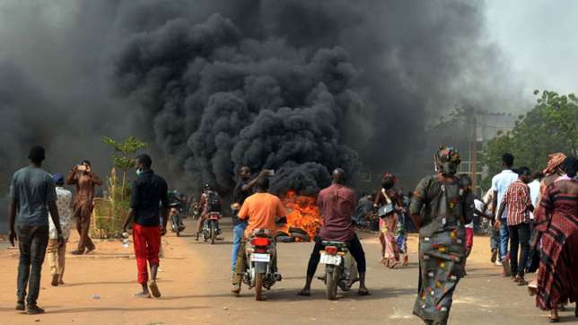 NNPC blames vandals for Aba oil pipeline fire